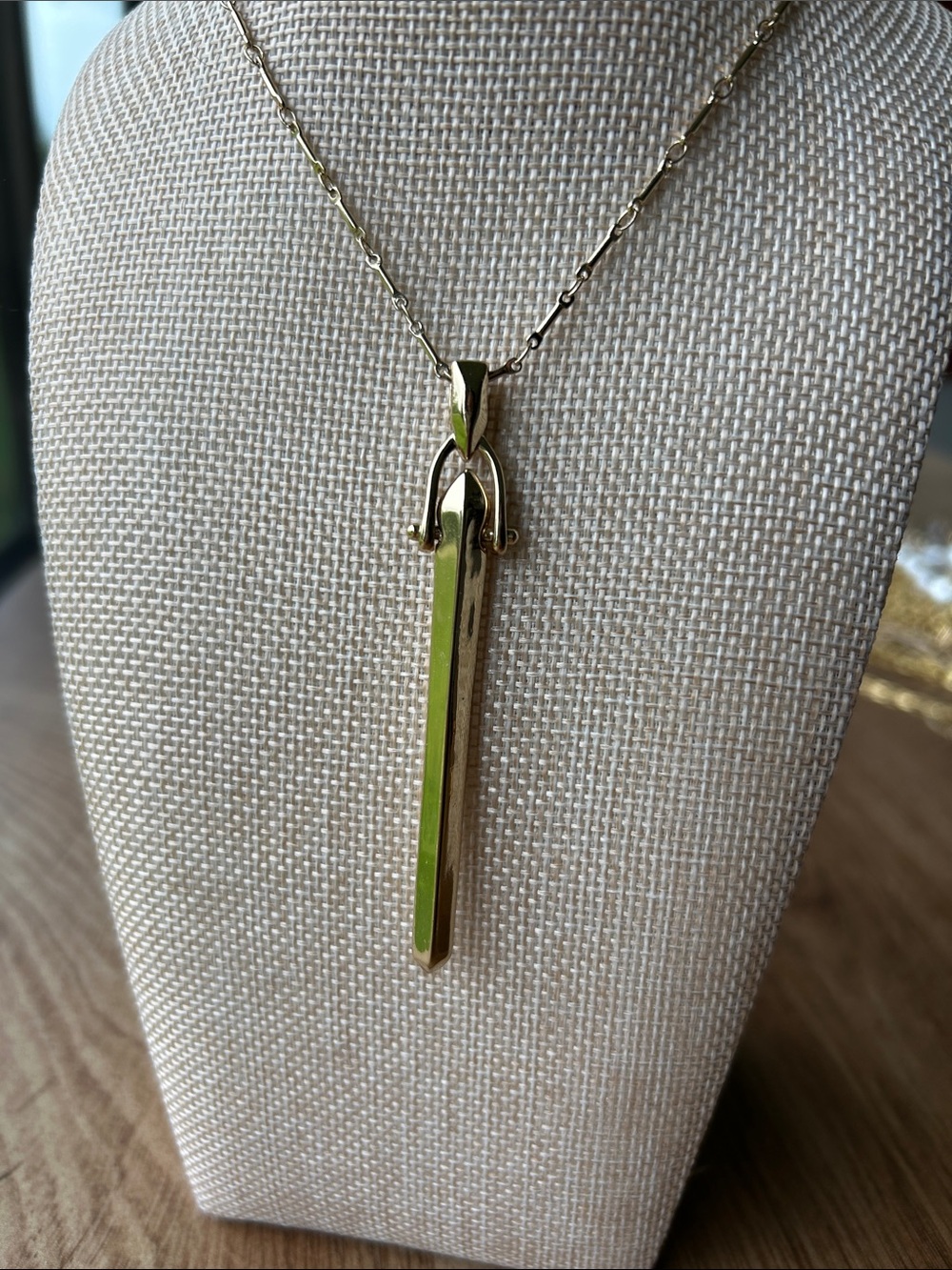Banana Republic Gold Bar Pendant Necklace